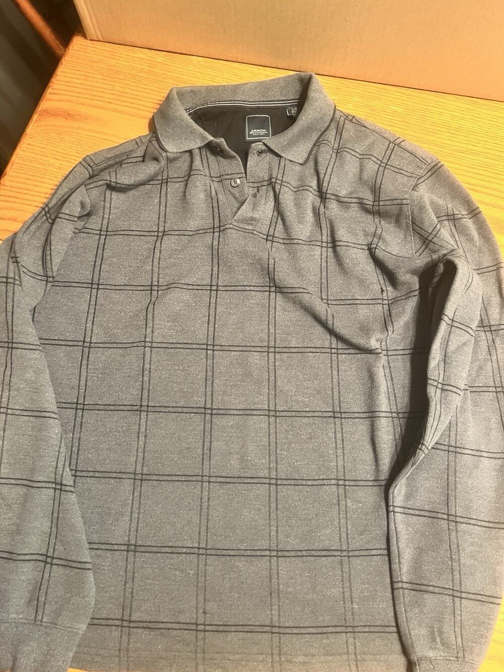 Arrow Pullover Sweater Men’s Large 1/4 Button Long Sleeve